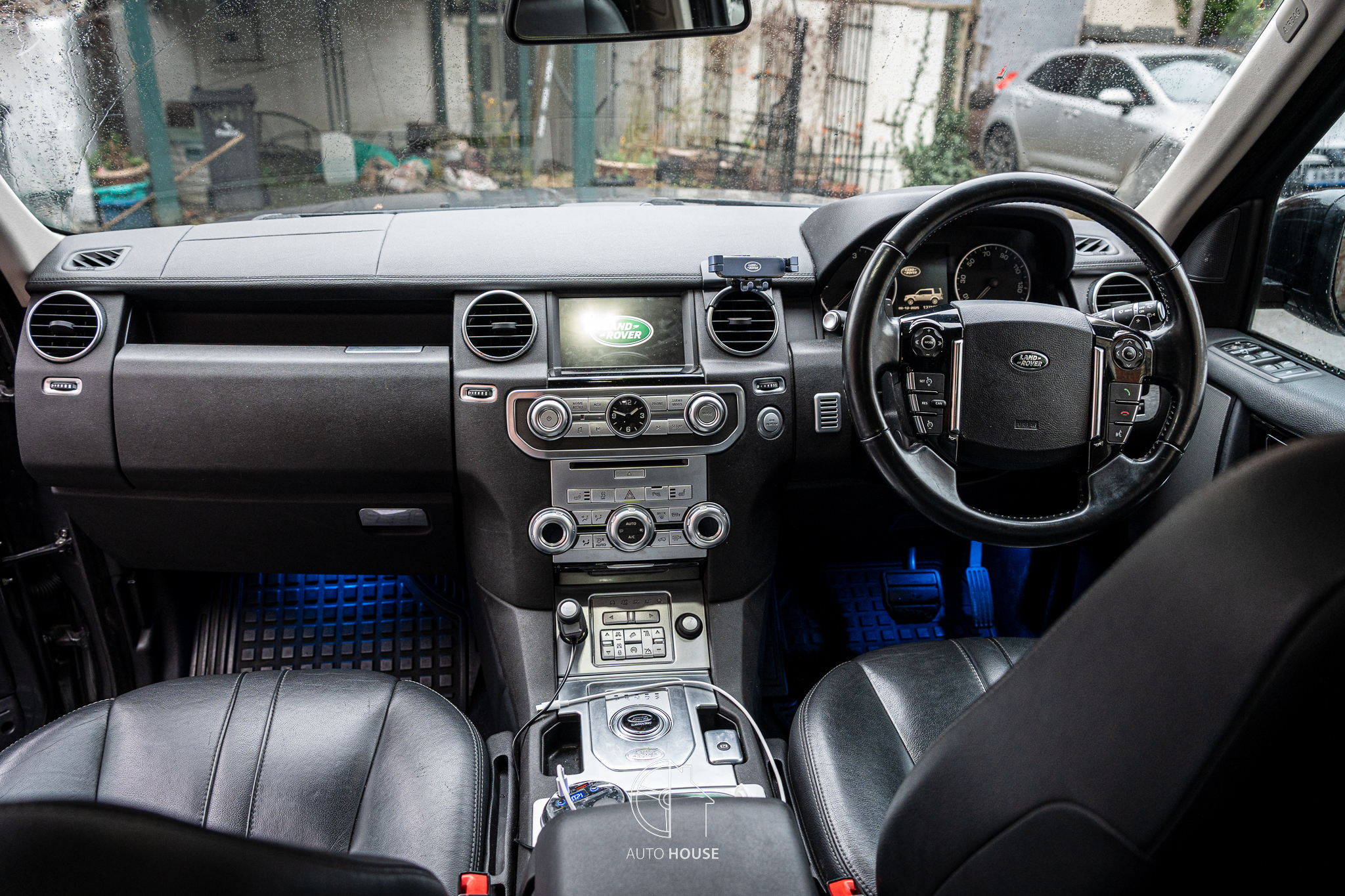 Land Rover Discovery 4