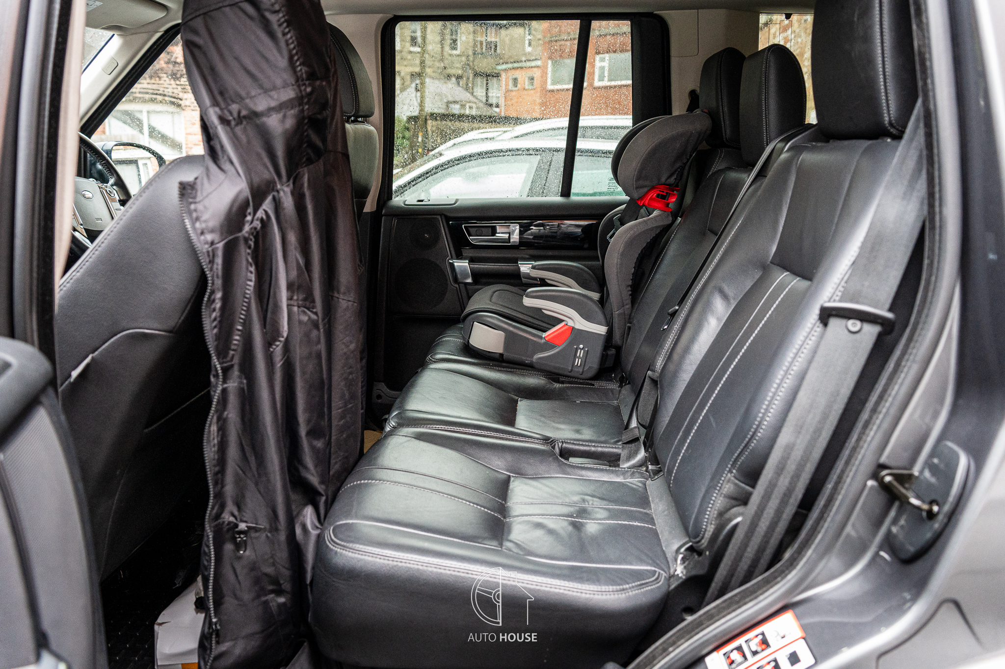 Land Rover Discovery 4