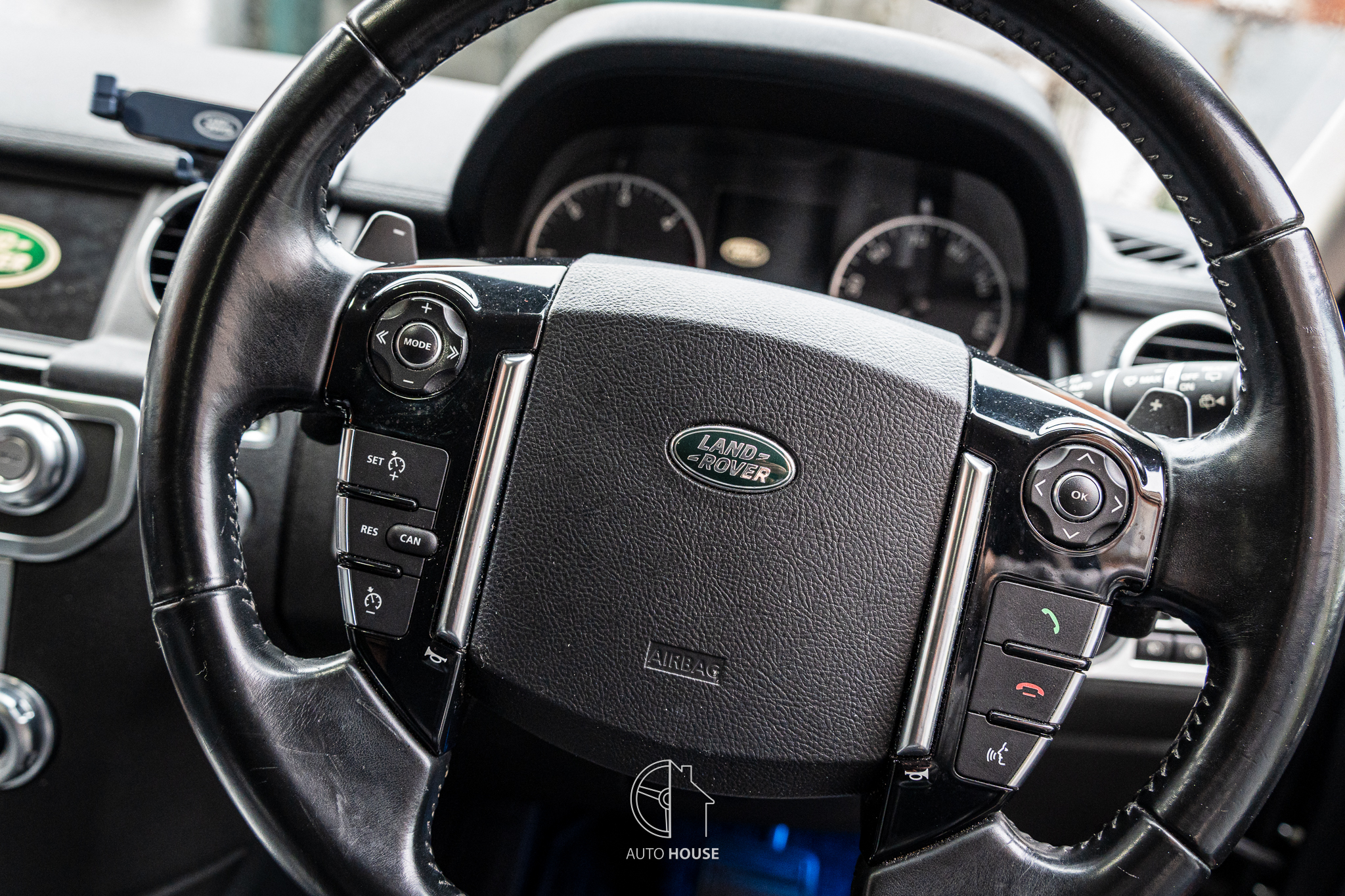 Land Rover Discovery 4